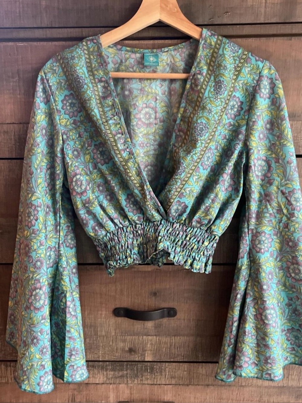 Boho Floral Green V-Neck Smocked Crop Top